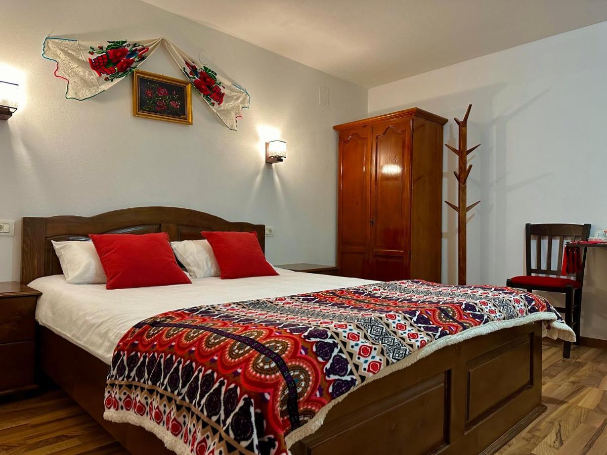 Casa Aurelia Hotel Chiscau Екстериор снимка