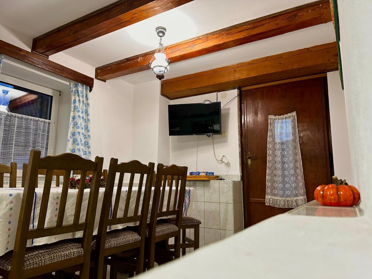 Casa Aurelia Hotel Chiscau Екстериор снимка